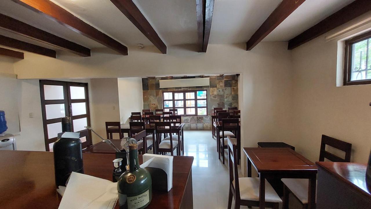Voyager Hotel Manta